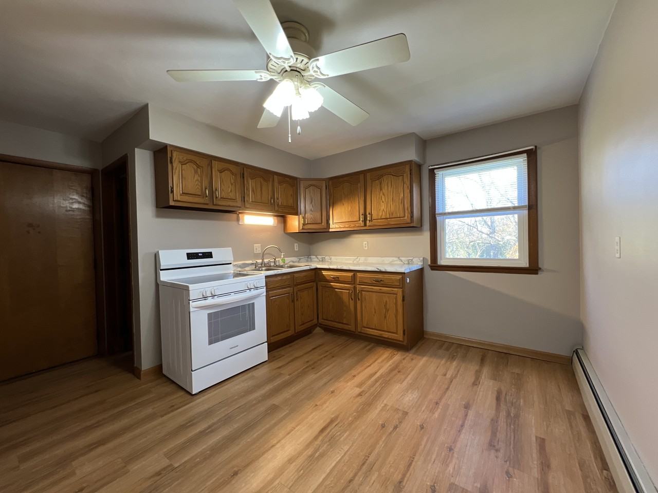 1722 Hamblin Court - Photo 5 of 13