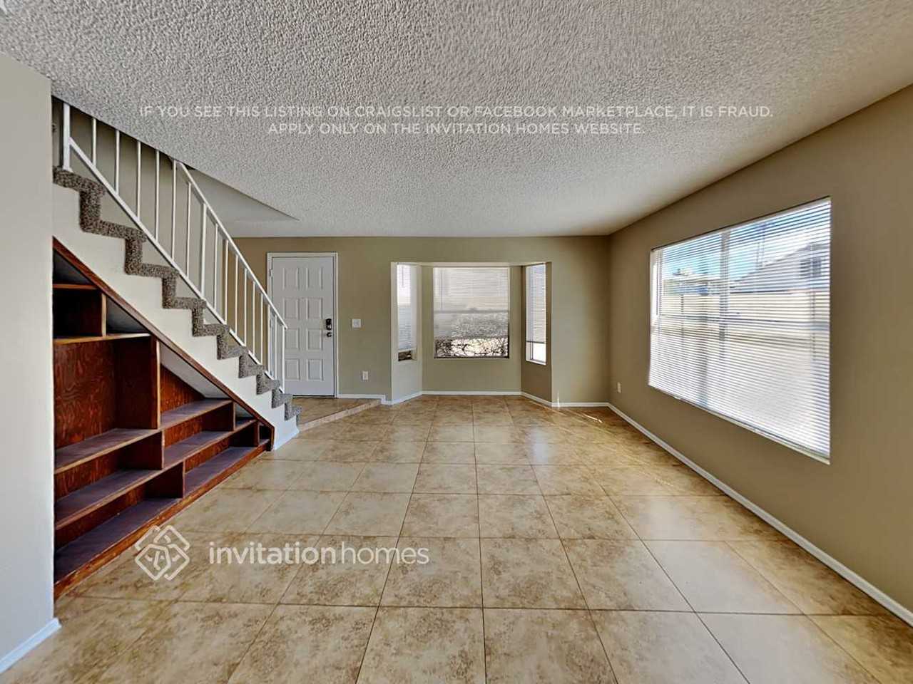 4779 W Wahalla Ln - Photo 5 of 14