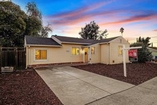 2438 Upland Dr - Photo 1 of 1