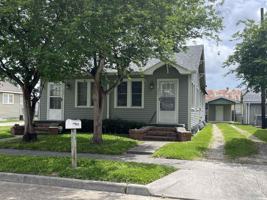 featured image of 302 Suthon Ave