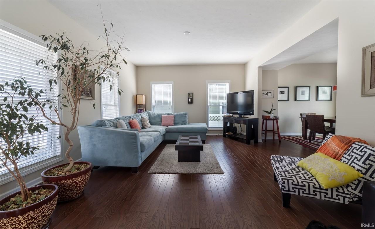 1630 S Ira St - Photo 4 of 23