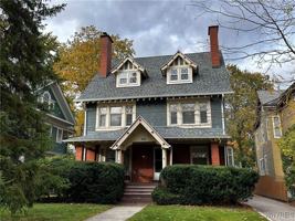 featured image of 656 Lafayette Ave