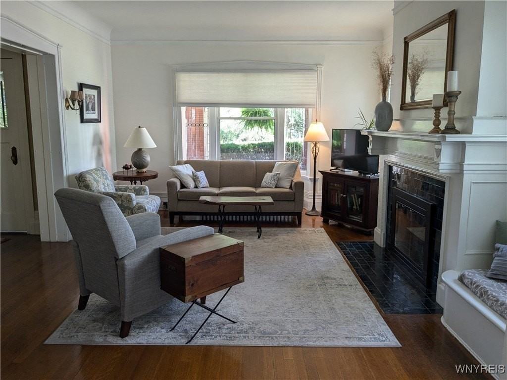 656 Lafayette Ave - Photo 5 of 22