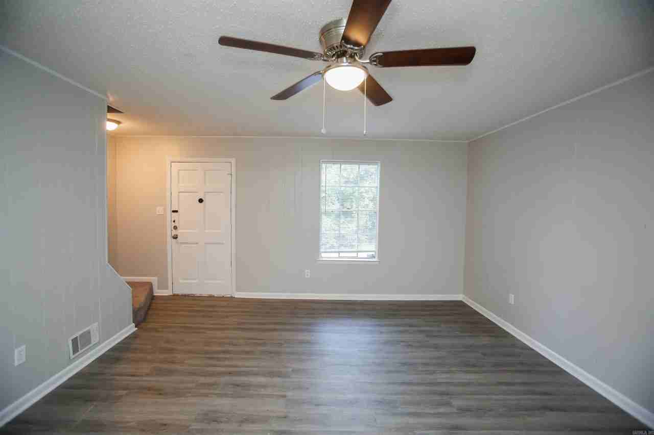 2100 Virginia Dr - Photo 3 of 14