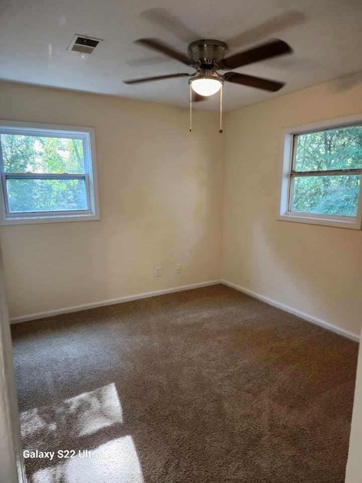 5118 11th Ave - Photo 6 of 12