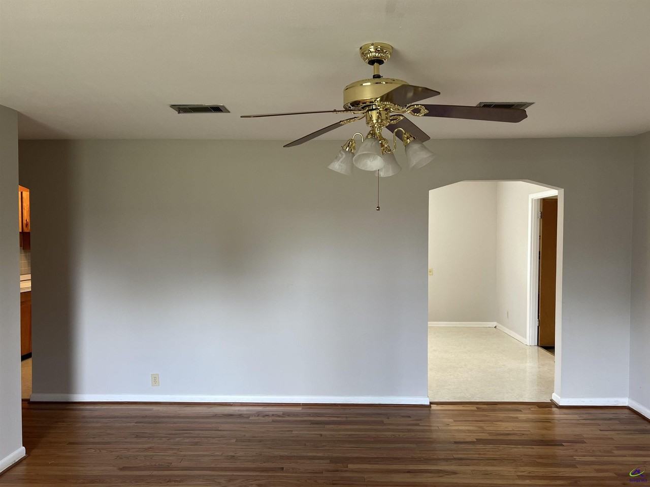 482 Lake Joy Rd - Photo 5 of 25