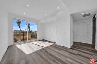 667 N Wilton Pl #307 - Photo 1 of 1