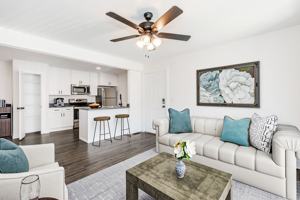 featured image of 2828 S Nettleton Ave