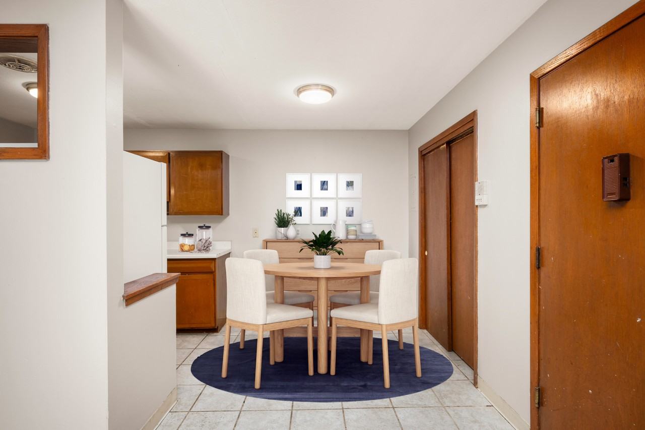 Oria Lakeview Apartments - Photo 4 of 29