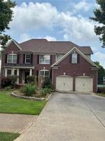 featured image of 1880 Manor Vw