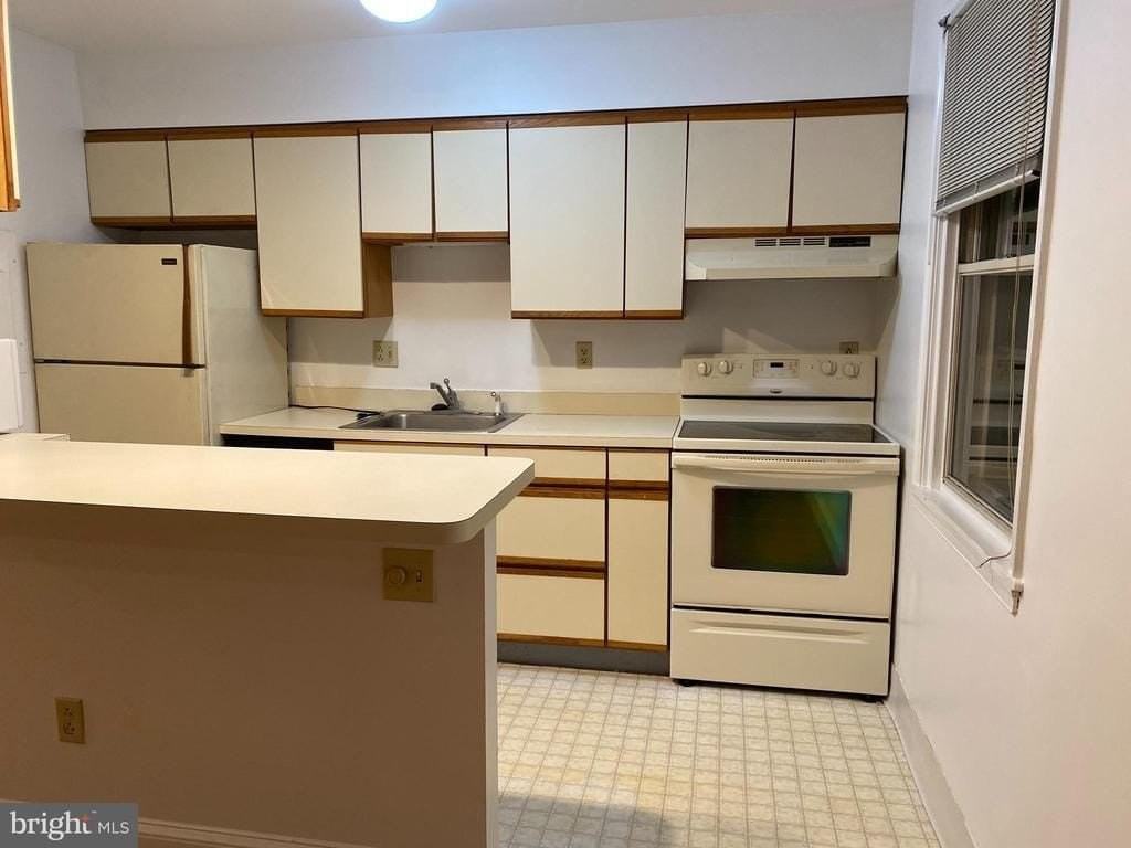 42 Conshohocken State Road #8D - Photo 4 of 20