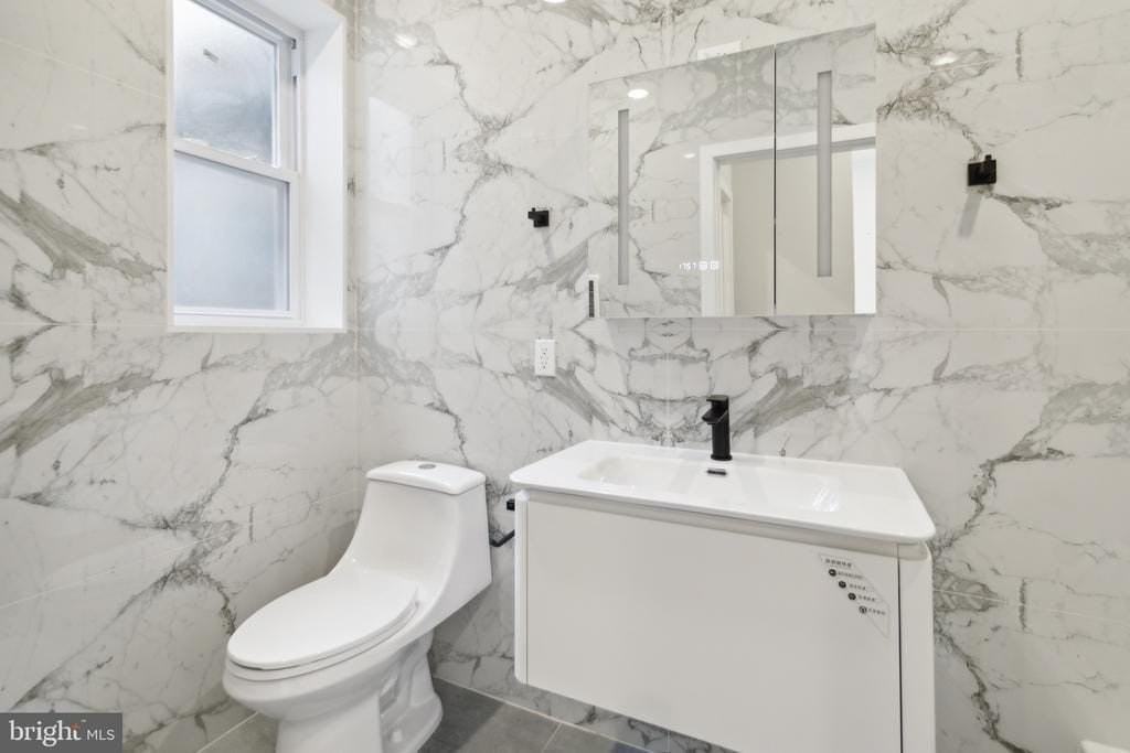 4145 W Girard Ave #2 - Photo 7 of 12