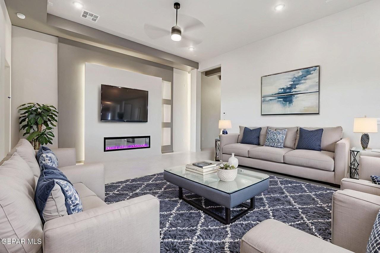 836 Eltham Dr - Photo 5 of 28