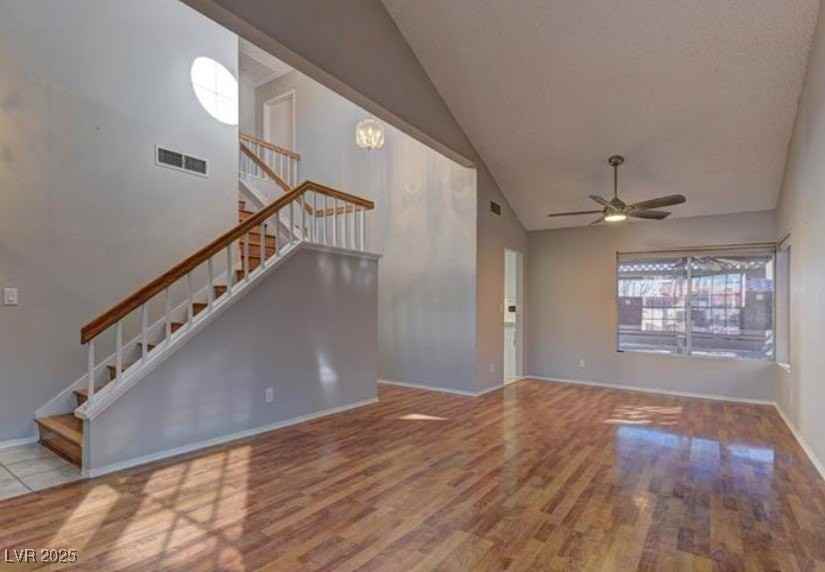 356 Amalfi St - Photo 4 of 15