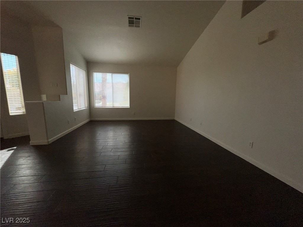 7916 Thorne Pine Ave - Photo 4 of 22