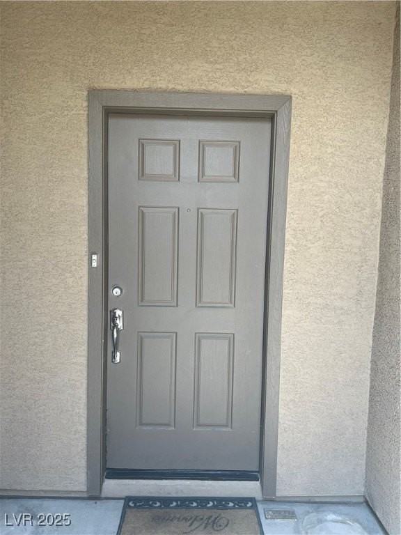 6092 Fox Creek Ave - Photo 3 of 13