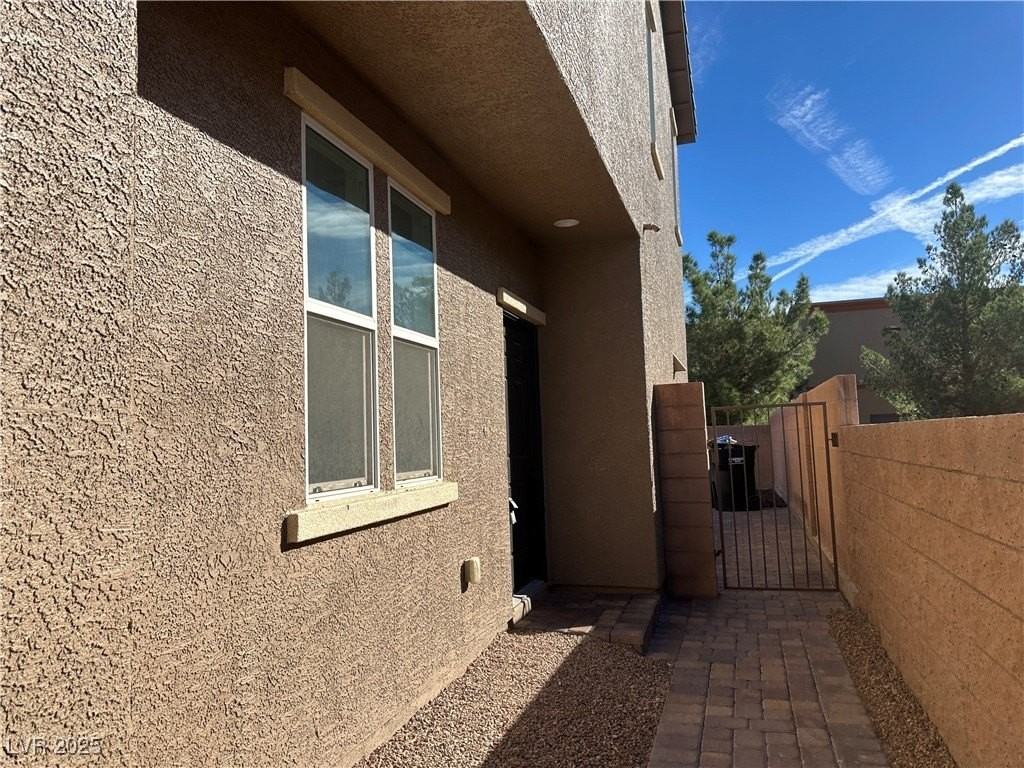 6304 Patriot Wave St - Photo 3 of 26