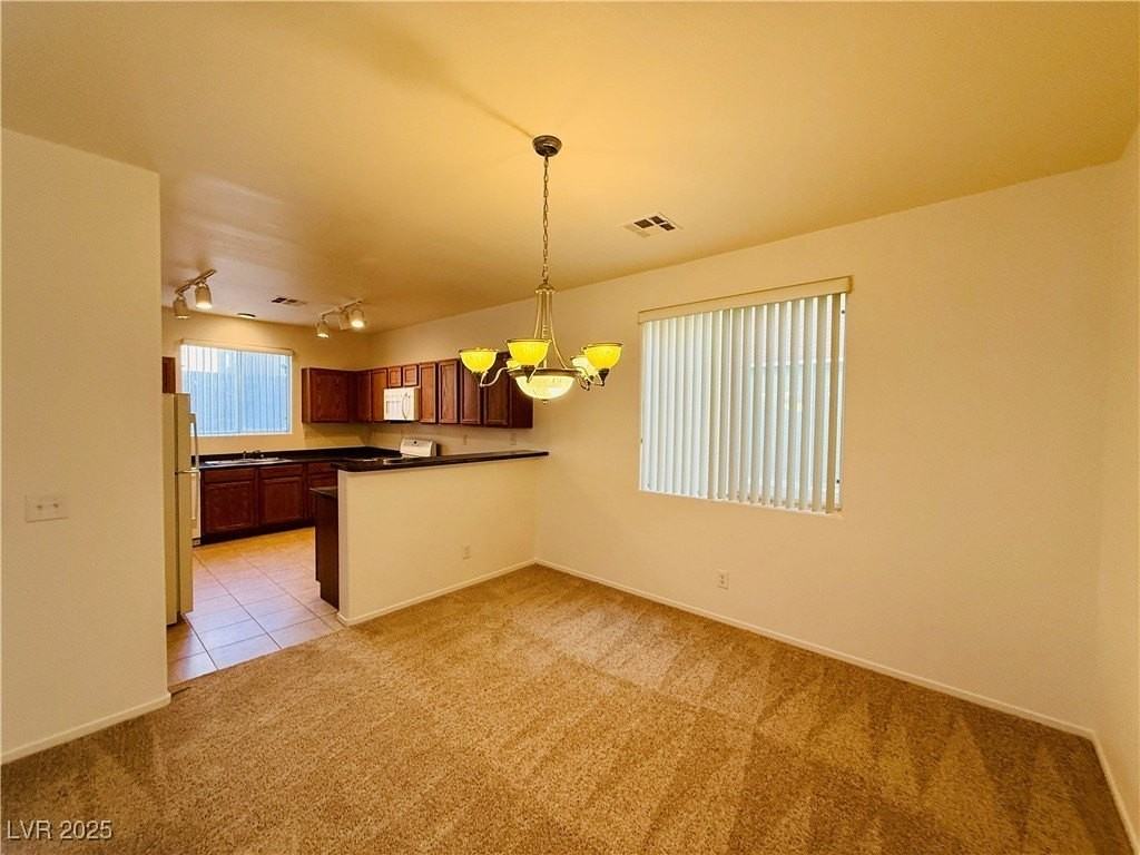 9342 Winebrook Ave - Photo 7 of 32