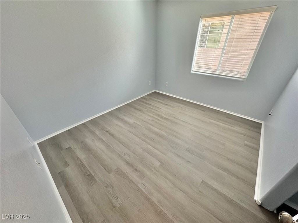 2276 Chestnut Ranch Avenue - Photo 6 of 27