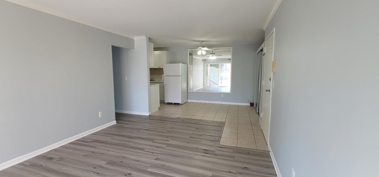 38255 Fairway Ct Apt 77b #77B - Photo 4 of 16