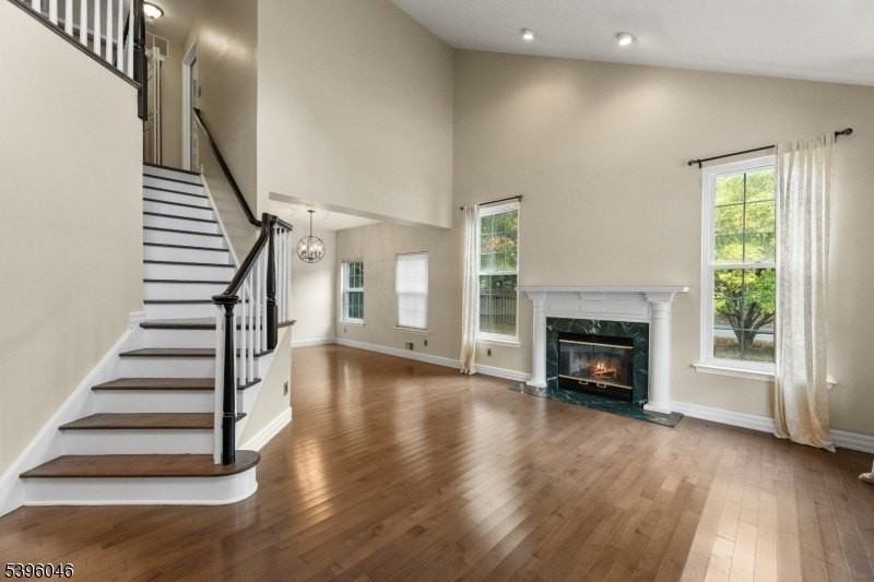 2 Rider Ter - Photo 3 of 42