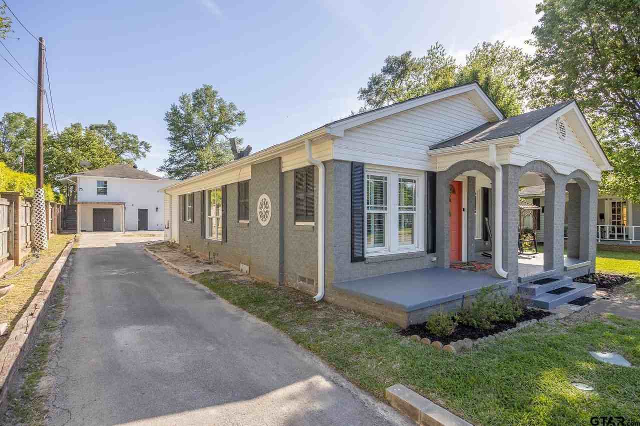 504 W 5th St - Photo 2 of 29