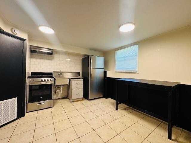 16 16 BRIARWOOD RD #BS - Photo 3 of 12