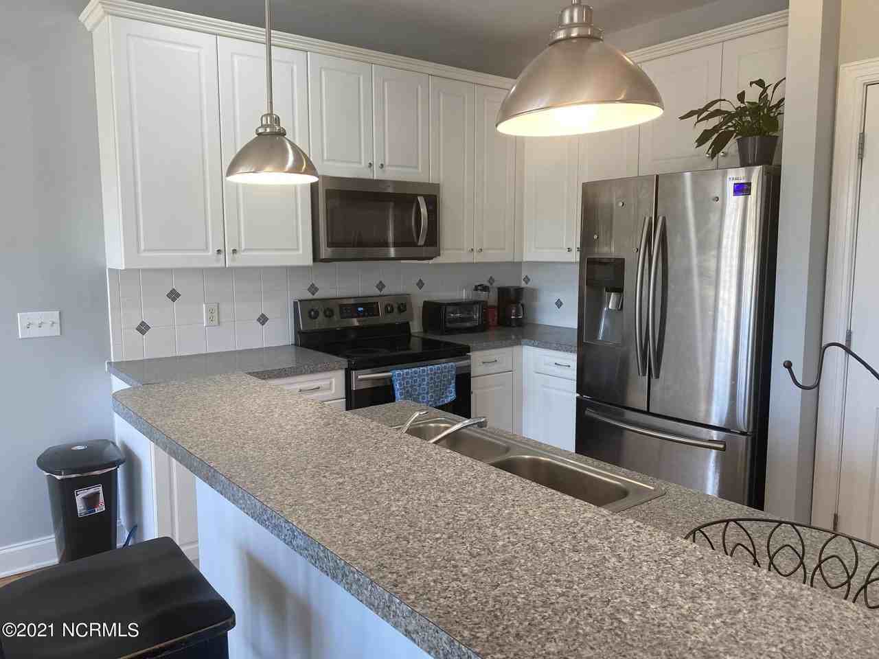 213 River Gate Ln - Photo 7 of 26