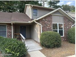 featured image of 2005 Quail Ridge Rd Apt B #B