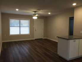 501 E Oak Ridge Dr - Photo 1 of 1