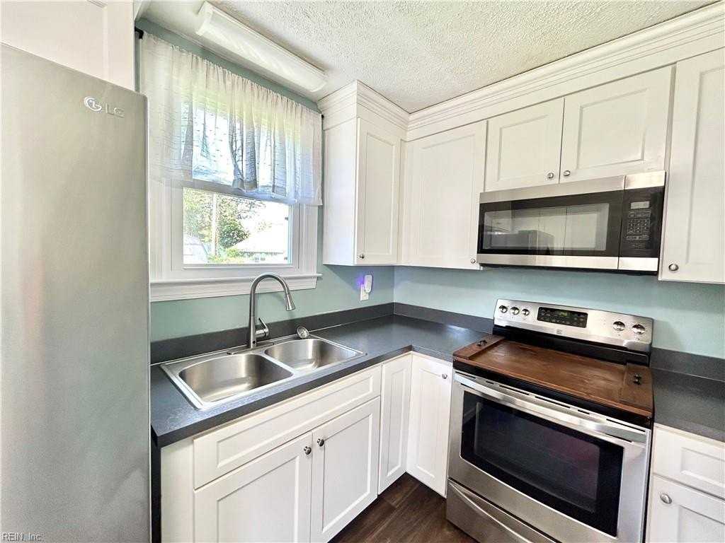 11 Earl St - Photo 6 of 11