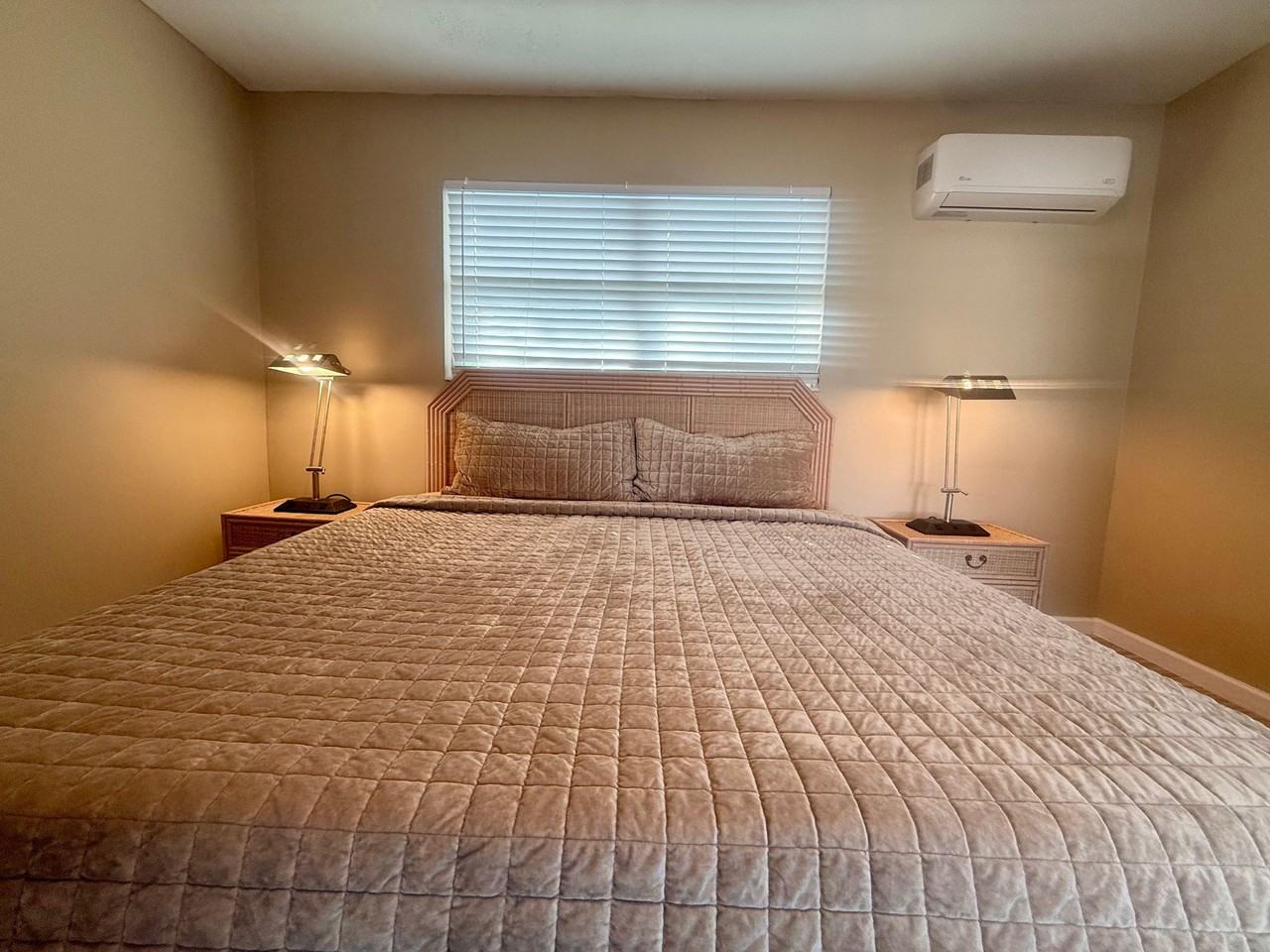 Burkhall St - Photo 6 of 15