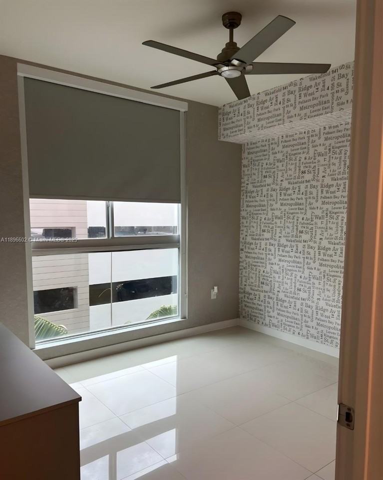 7875 Nw 107th Ave #412 - Photo 3 of 14