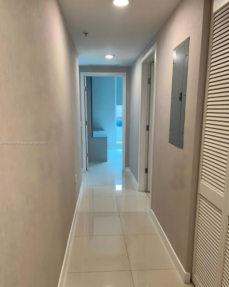 7875 Nw 107th Ave #412 - Photo 5 of 14