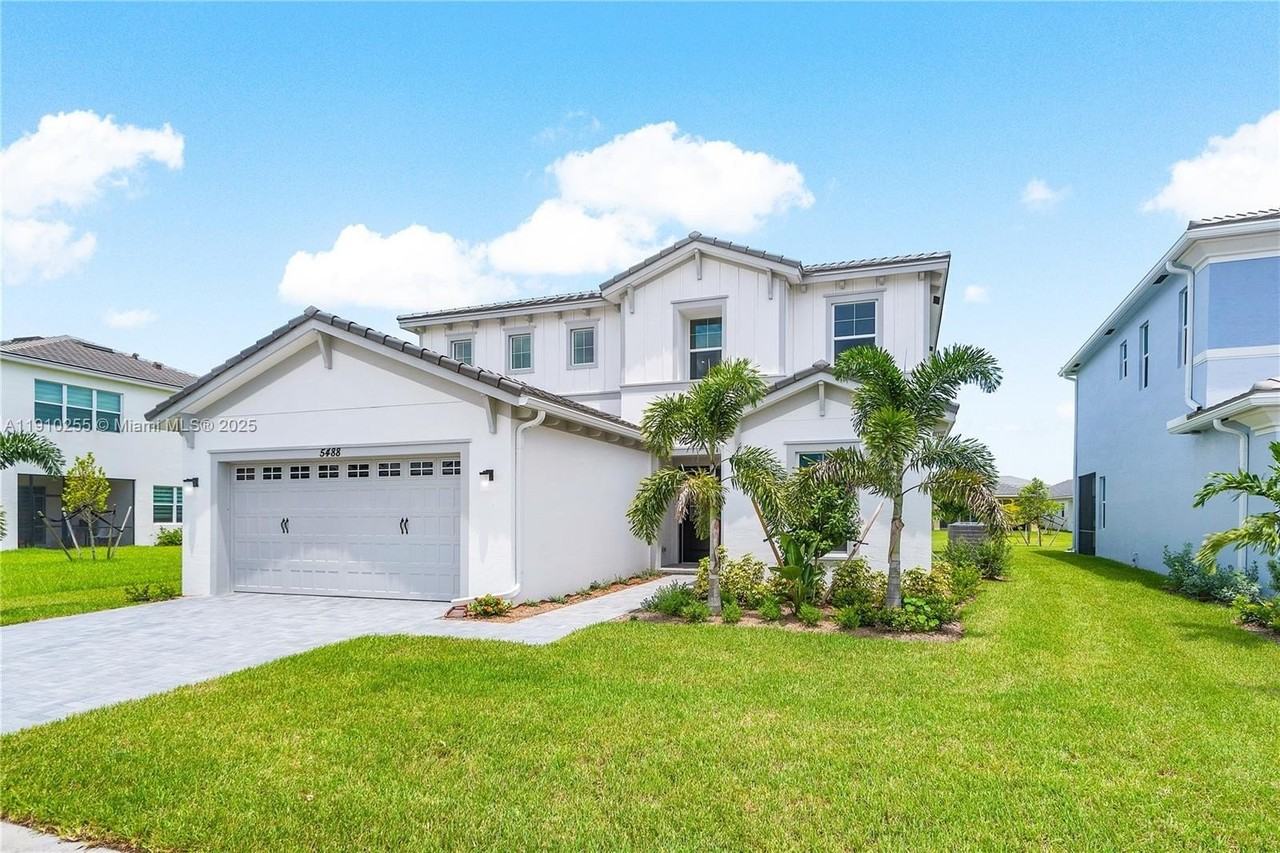 5488 Liberty Ln #5488 - Photo 3 of 39