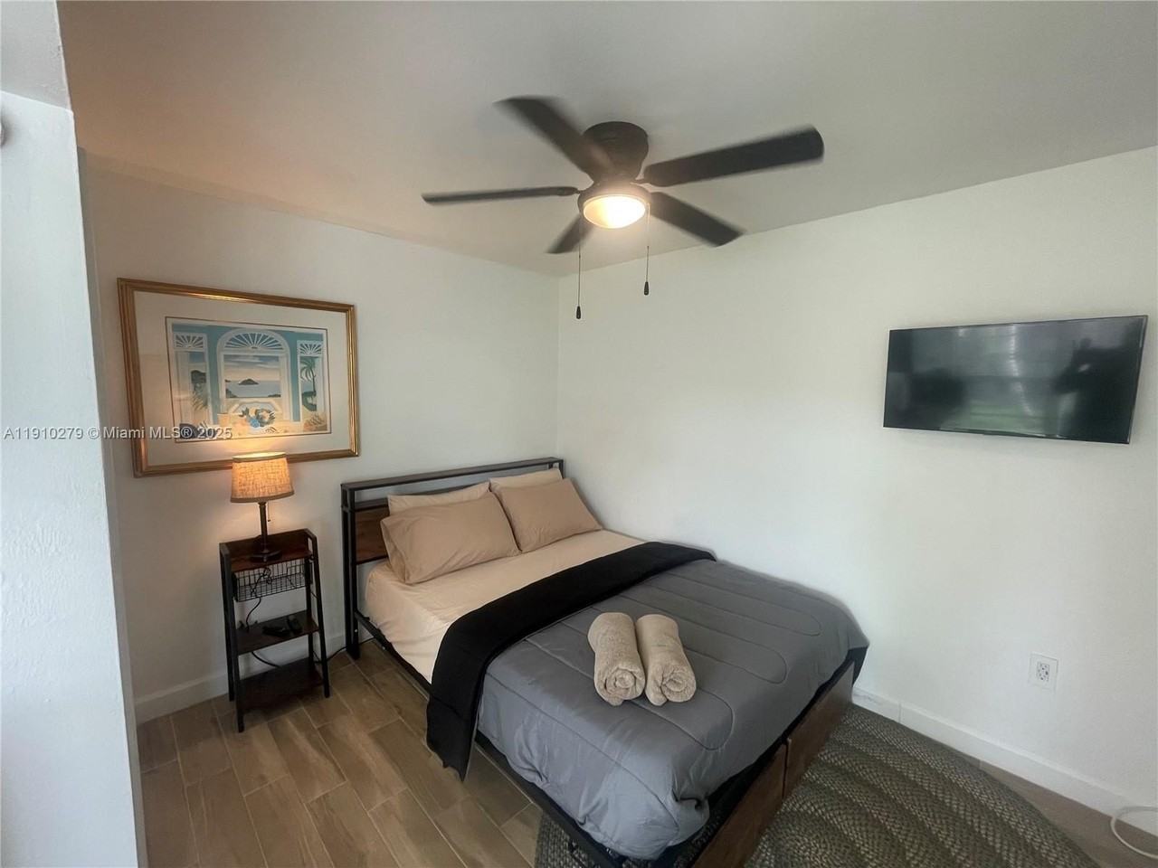 1505 Ne 15th Ave #4 - Photo 5 of 8