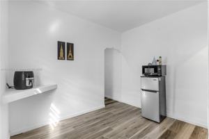 featured image of 2012 Se 15th St #1