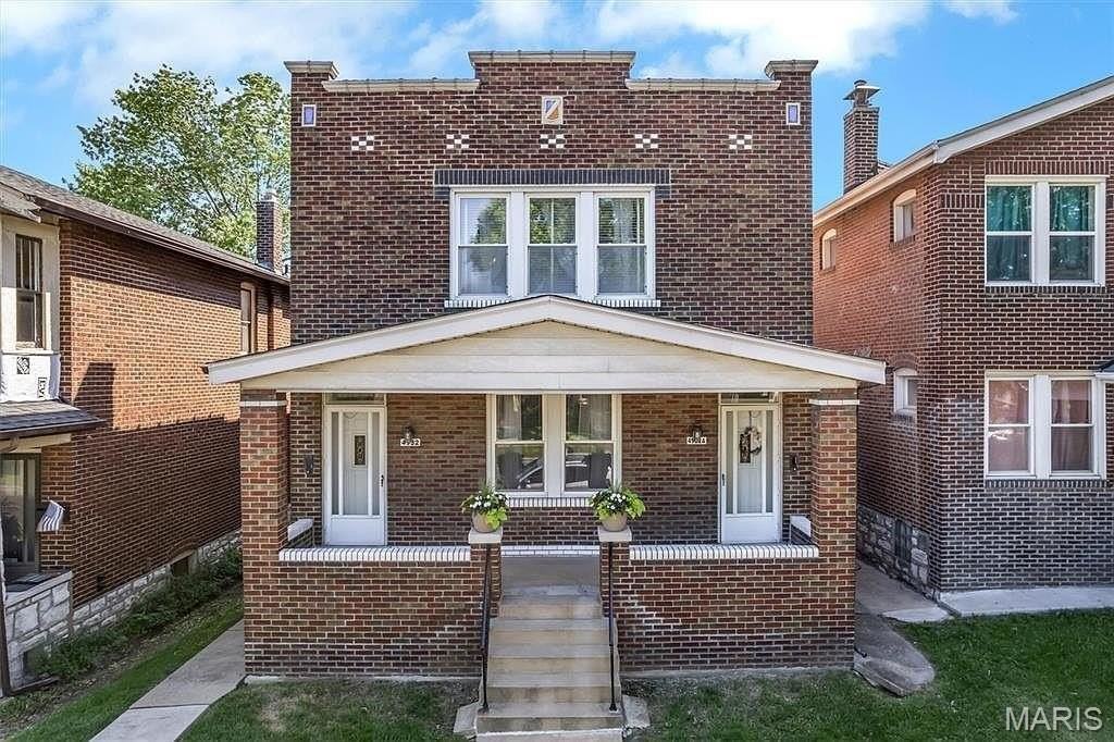 4932 Loughborough Ave #1F