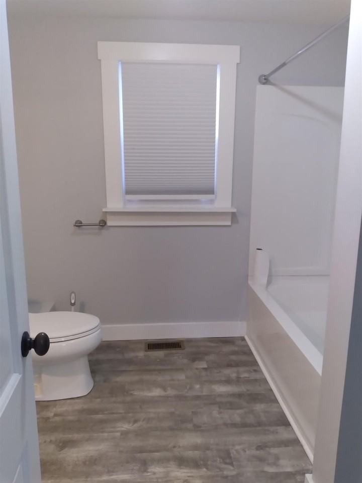 94 Old Richmond Rd #B - Photo 3 of 14