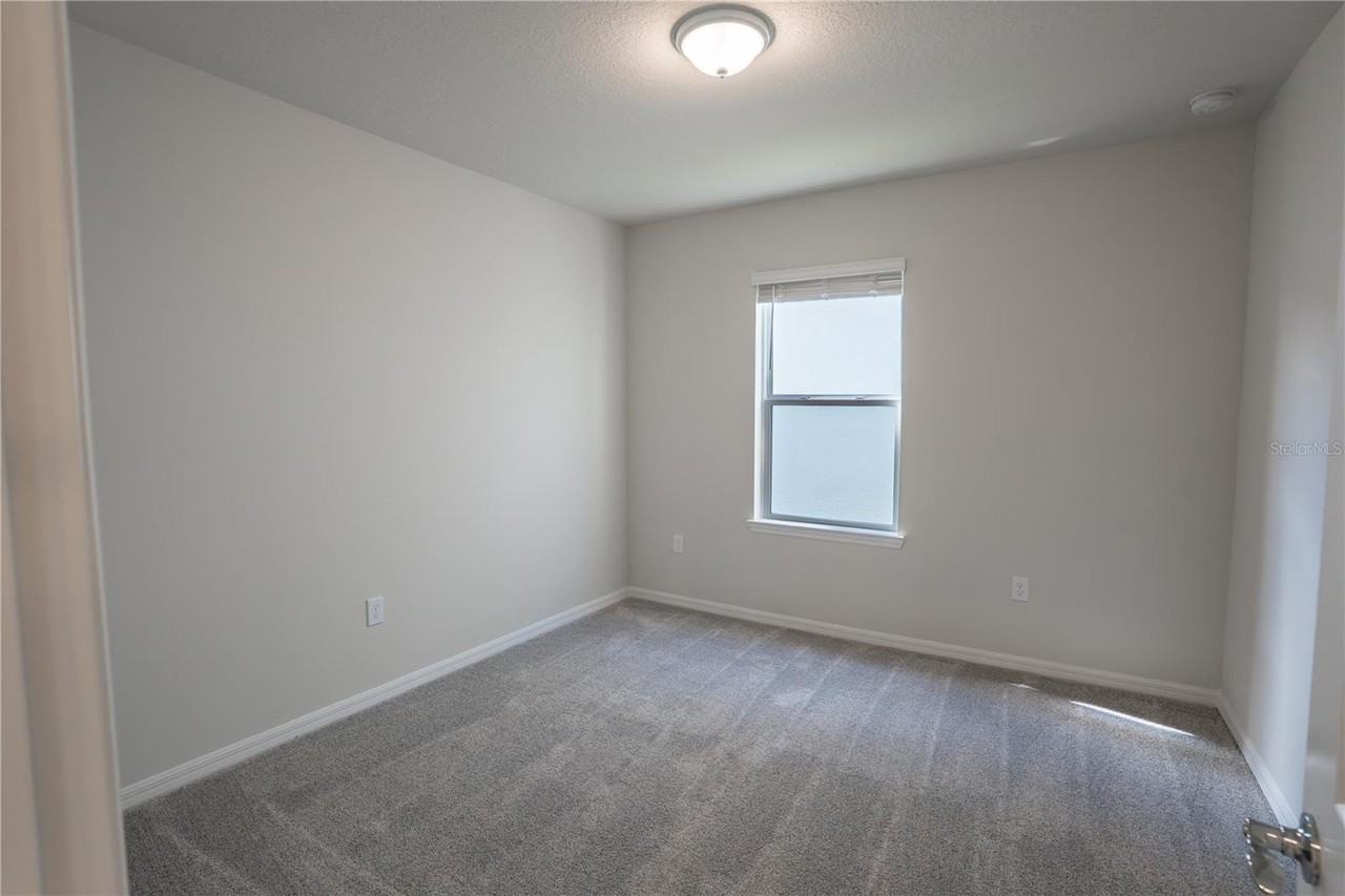 3259 Ellsworth Ave - Photo 7 of 23