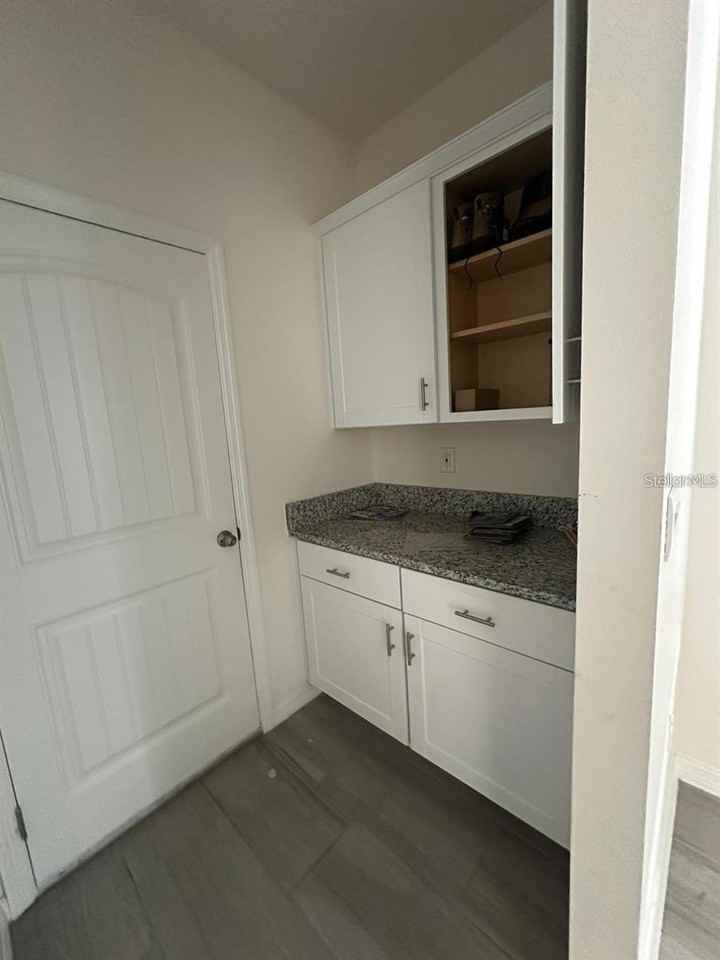 17865 Adrift Rd - Photo 7 of 26