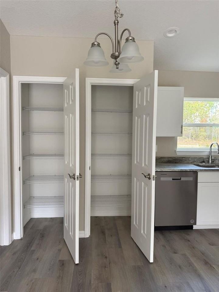 9543 N Travis Dr #A - Photo 4 of 15