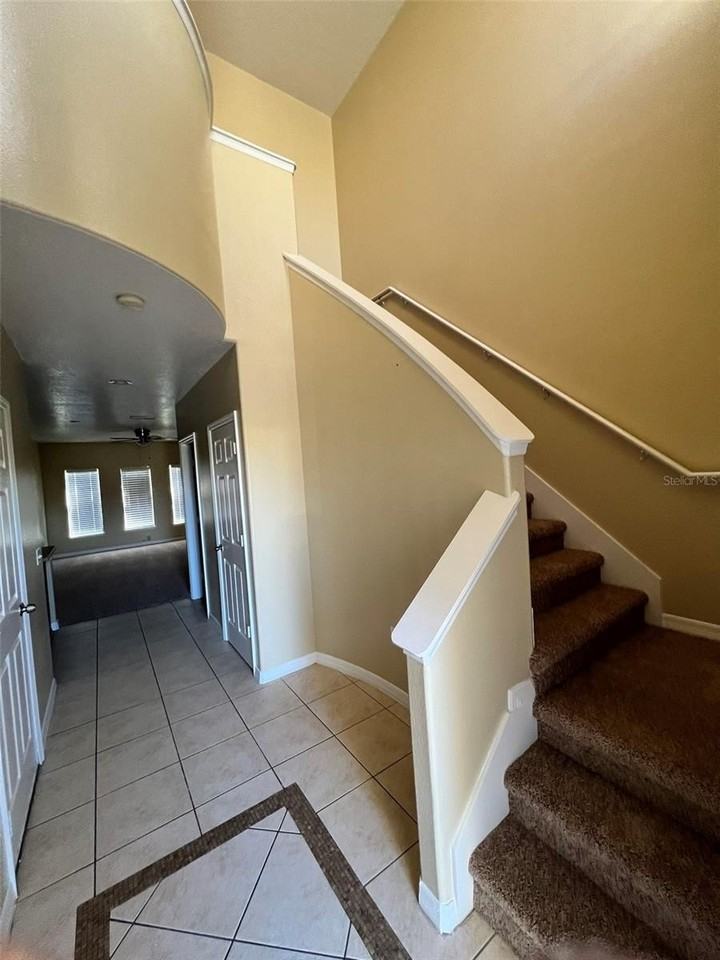 2202 Seven Oaks Dr - Photo 5 of 40