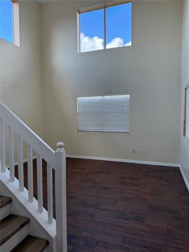 31119 Masena Dr - Photo 4 of 42