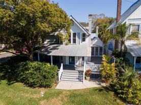 835 Victoria Dr - Photo 1 of 1