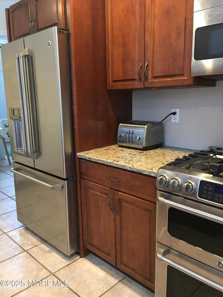 124 Taylors Mills Rd - Photo 6 of 25