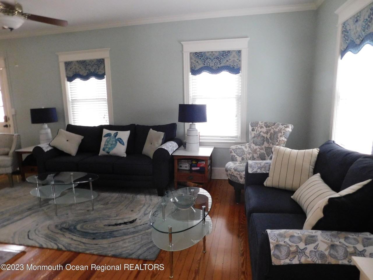 2005 5th Ave - Photo 4 of 22