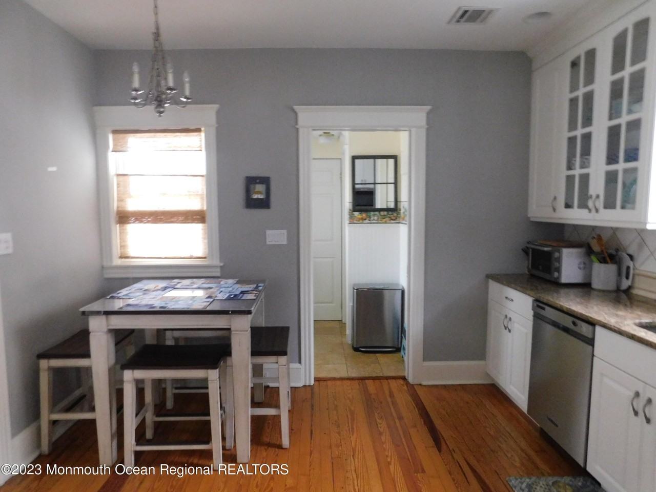 2005 5th Ave - Photo 7 of 22