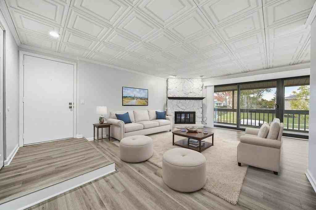 15700 86th Avenue #104 - Photo 6 of 34