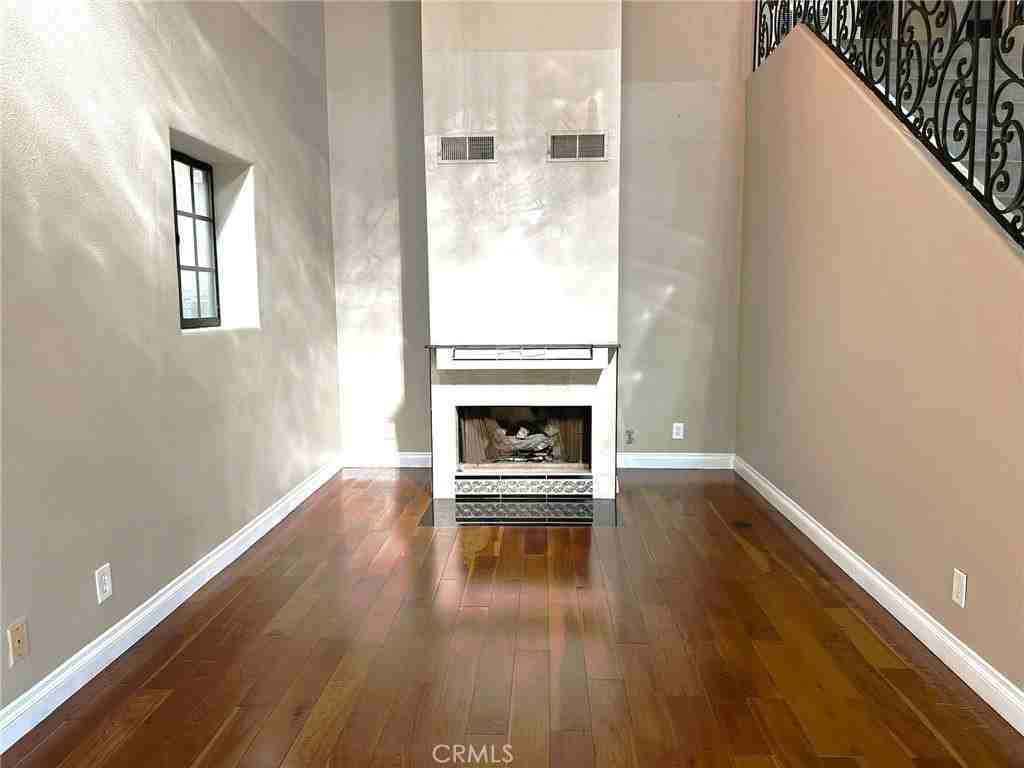 3856 Udell Ct - Photo 2 of 25